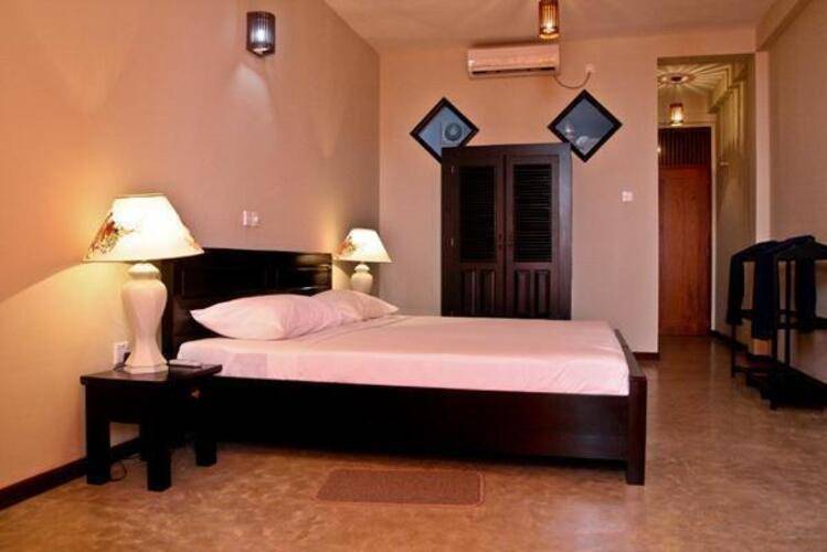 Silan Mo Hotel