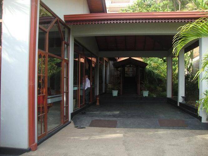 Silan Mo Hotel