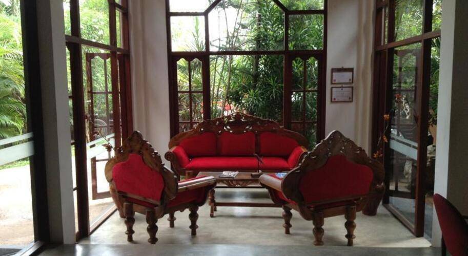 Silan Mo Hotel