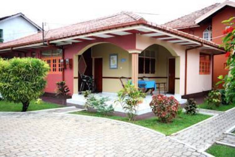 Paradise Holiday Village