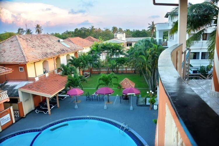 Paradise Holiday Village