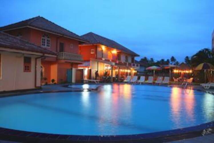 Paradise Holiday Village