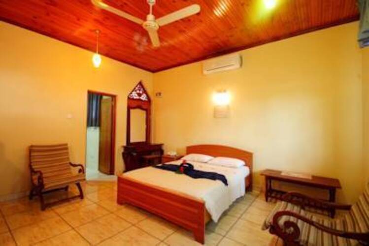 Paradise Holiday Village