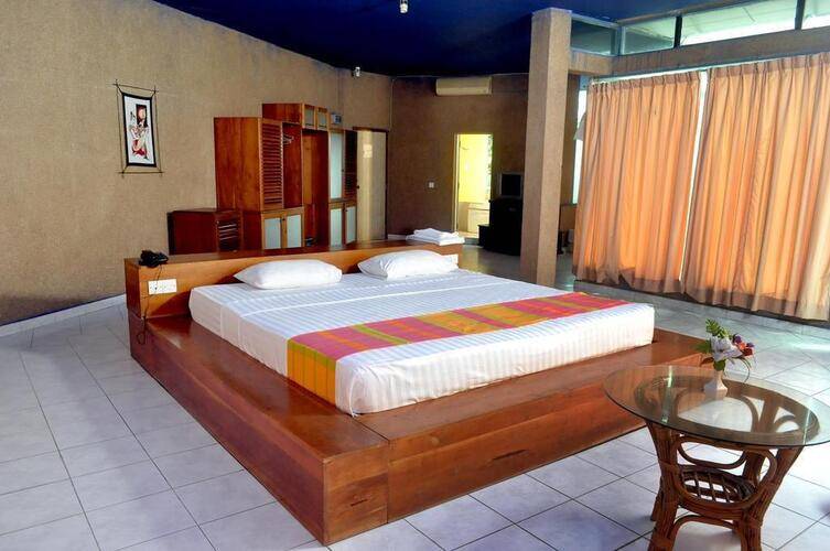 Lavendish Beach Resort