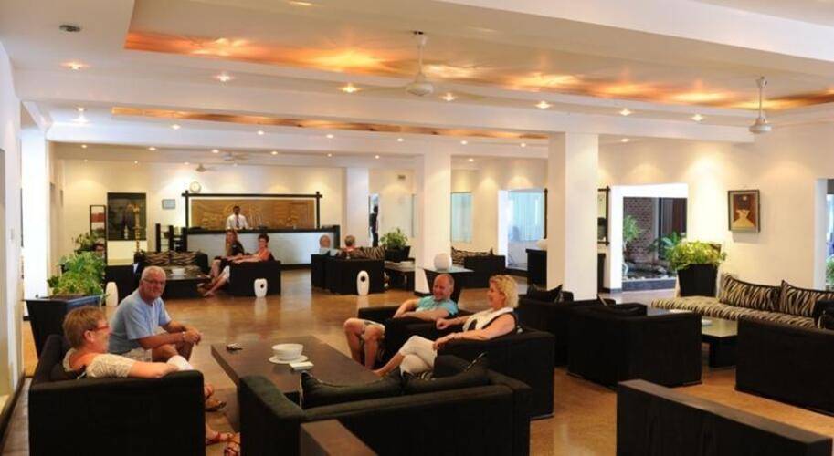 Golden Star Beach Hotel