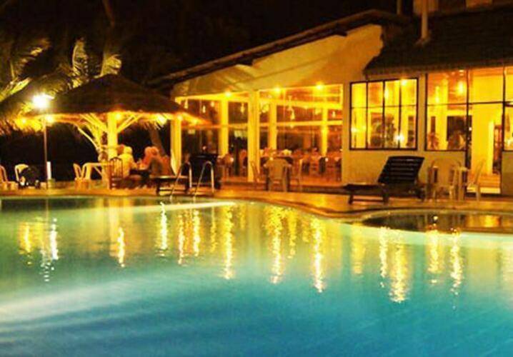 Sea Lotus Park Hotel