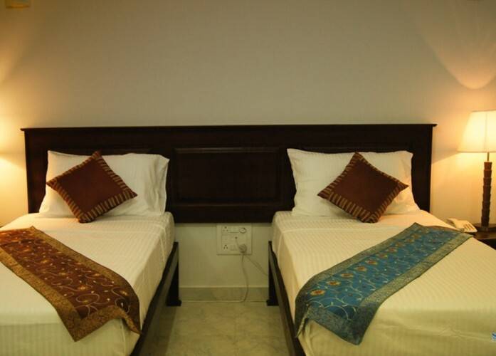 Sea Lotus Park Hotel
