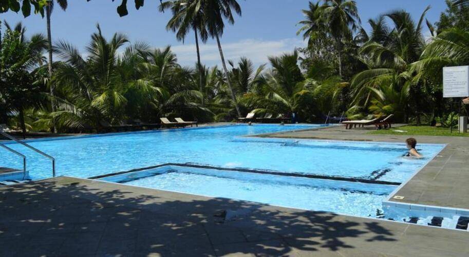 Lagoon Paradise Beach Resort
