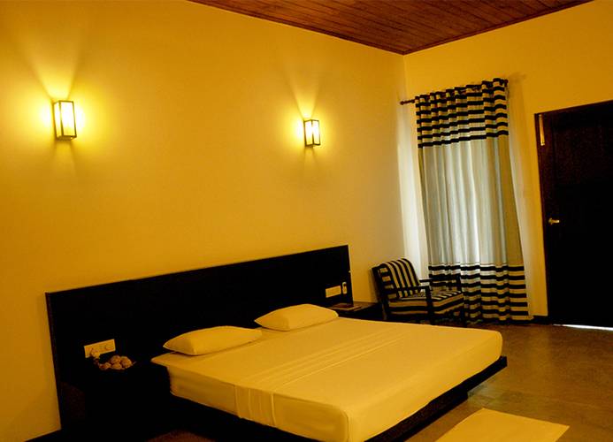 Lagoon Paradise Beach Resort
