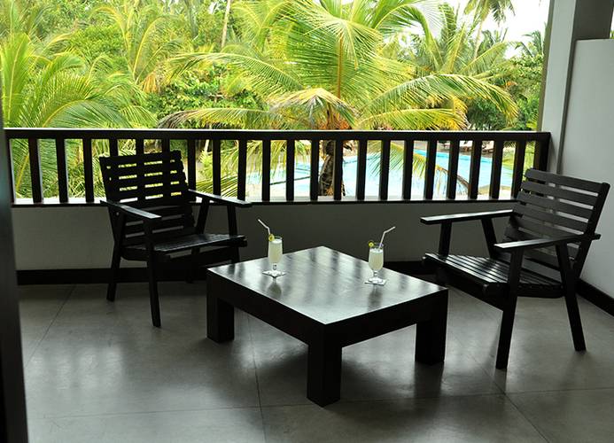 Lagoon Paradise Beach Resort