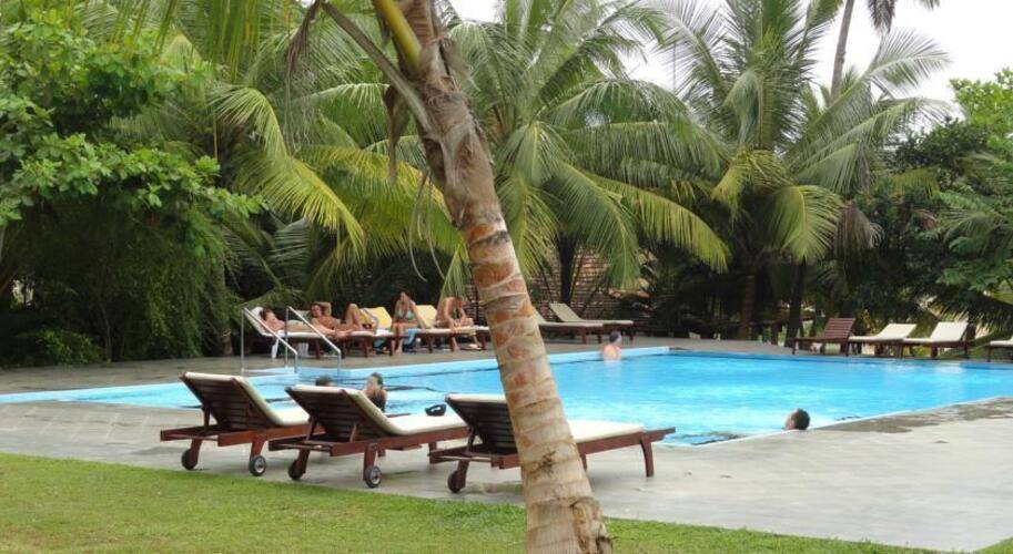 Lagoon Paradise Beach Resort