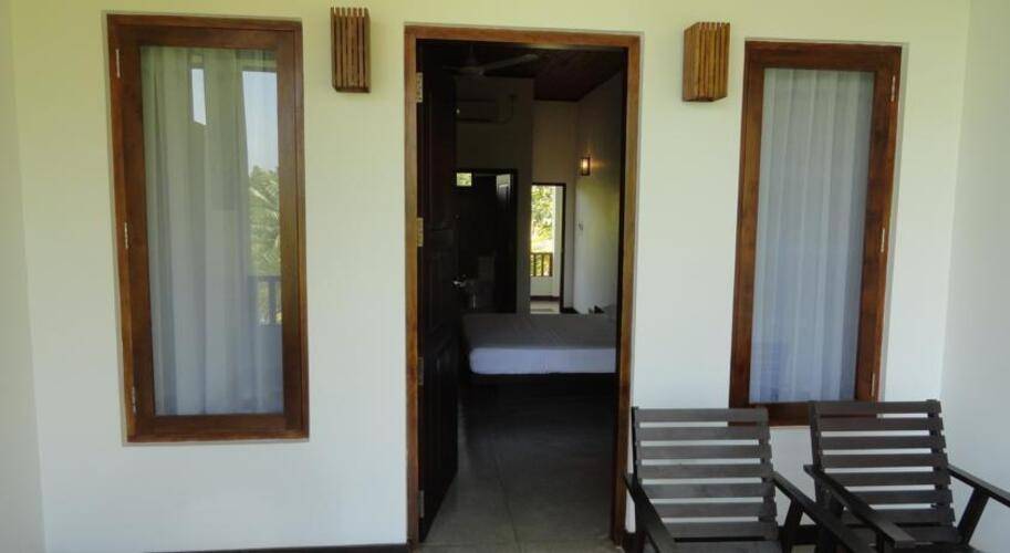 Lagoon Paradise Beach Resort