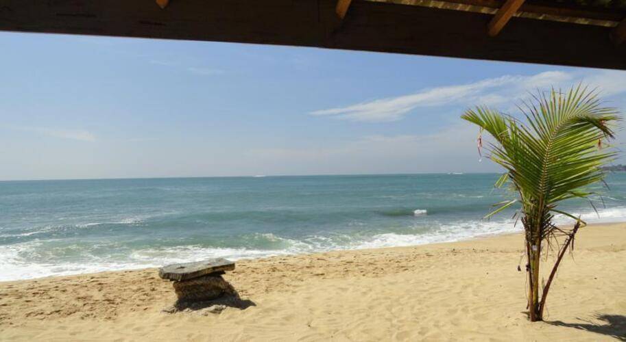 Lagoon Paradise Beach Resort