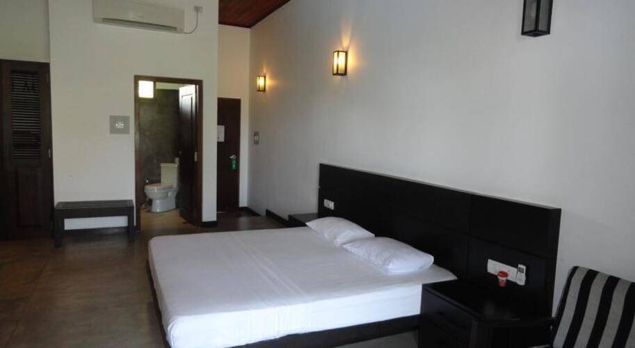 Lagoon Paradise Beach Resort