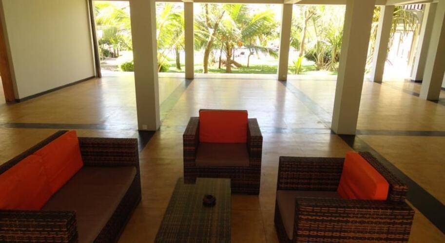 Lagoon Paradise Beach Resort