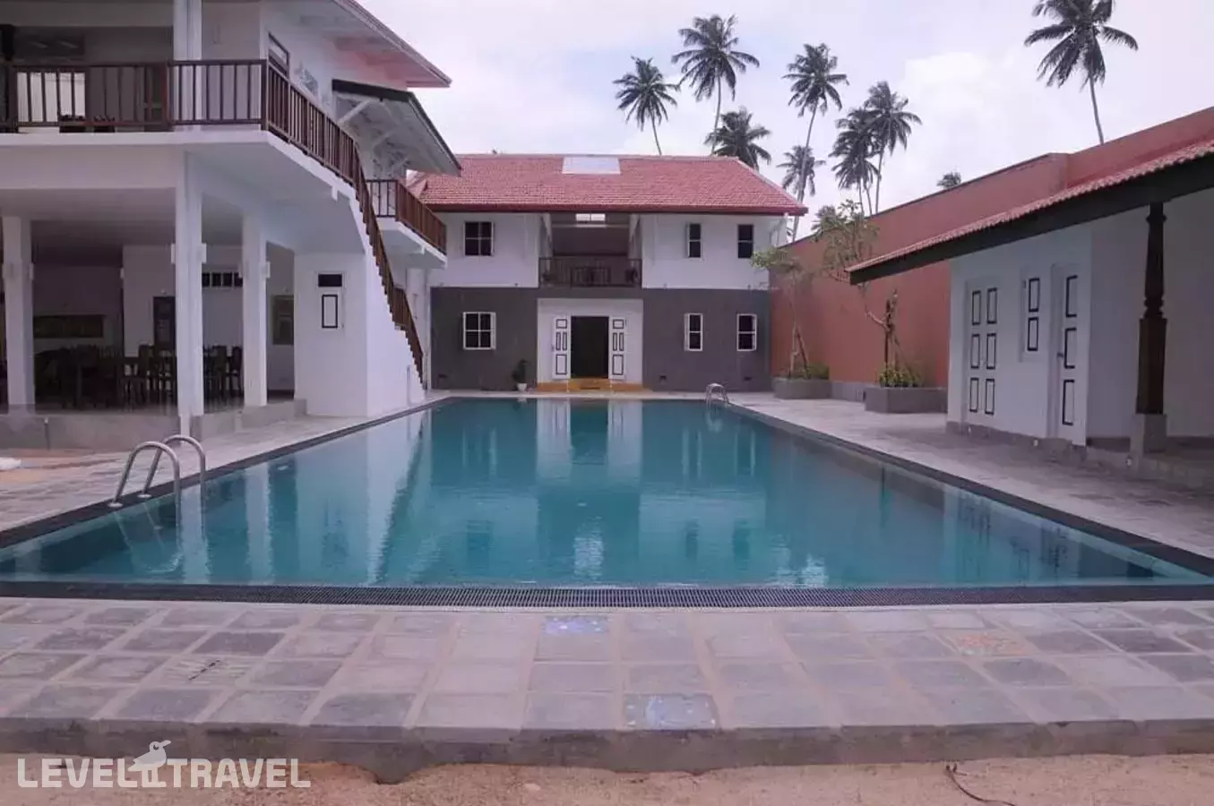 The Beach Hotel Oasis Bridge