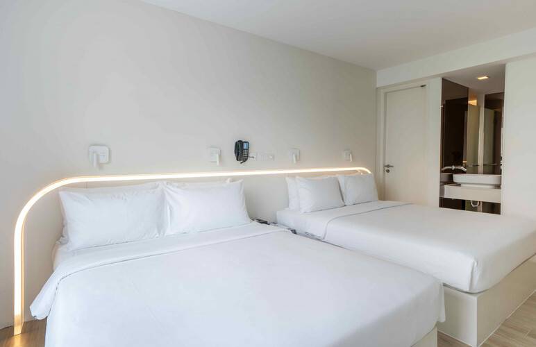 Mood Hotel (Ex. A One Star Hotel)