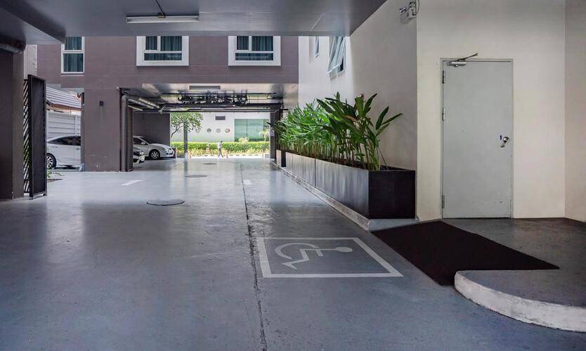 A One Star Hotel Pattaya