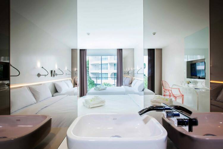 Mood Hotel (Ex. A One Star Hotel)