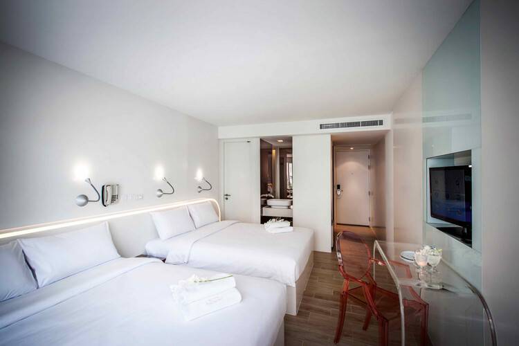 Mood Hotel (Ex. A One Star Hotel)