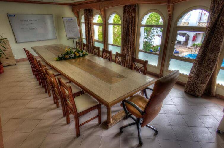 Camel Dive Club & Hotel