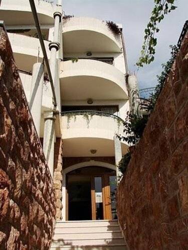 Levantin Inn Apt