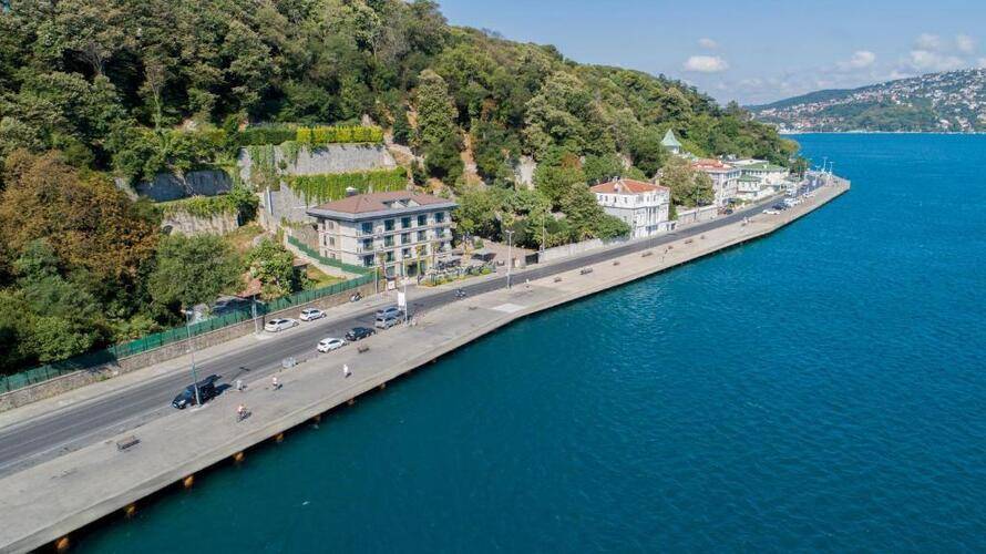 The Central Palace Bosphorus Hotel