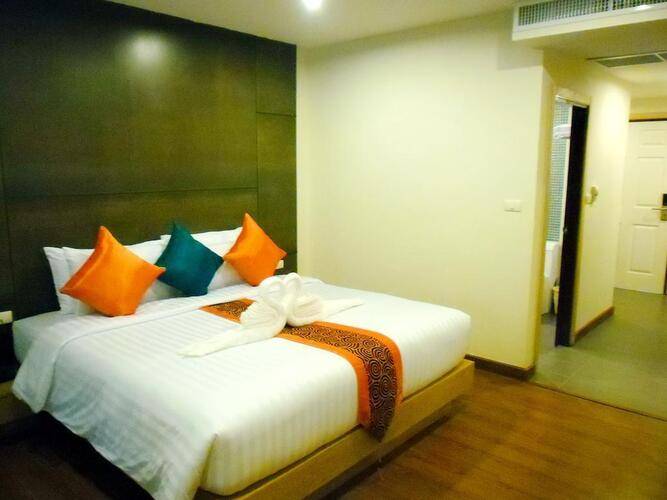 Zephyr Grand Hotel (Ex. The Three By Apk)