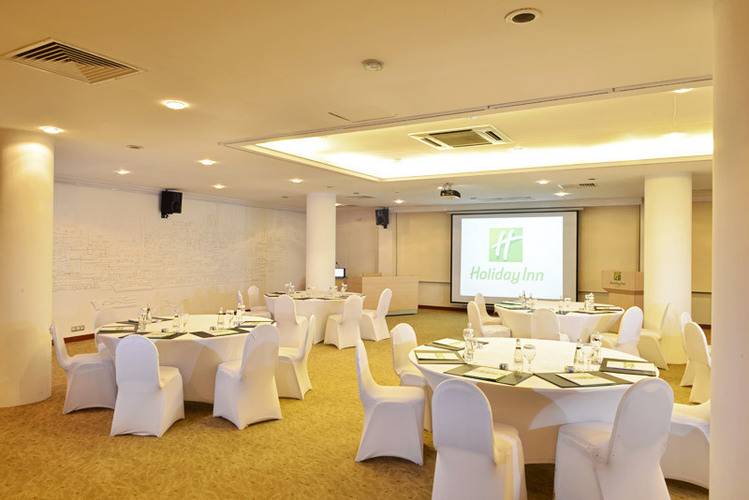Holiday Inn City Hotel
