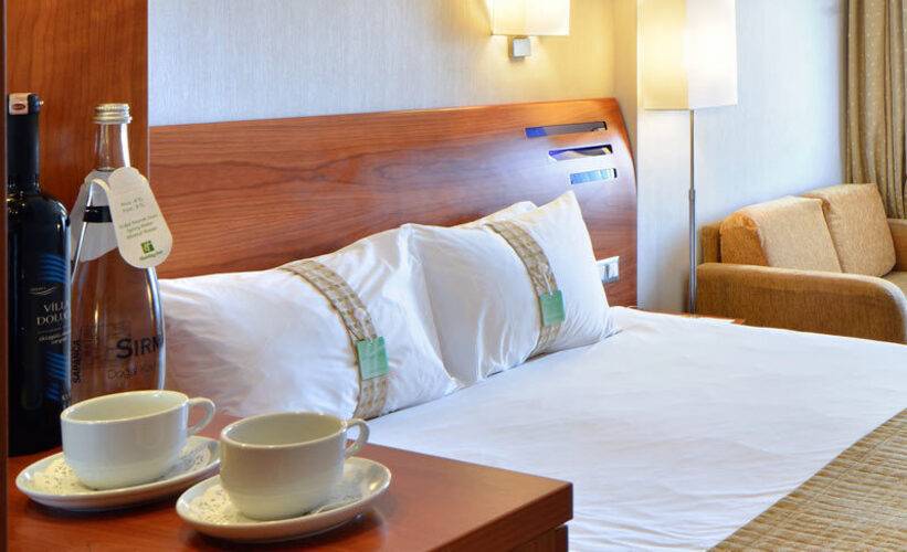 Holiday Inn City Hotel