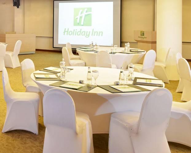 Holiday Inn City Hotel