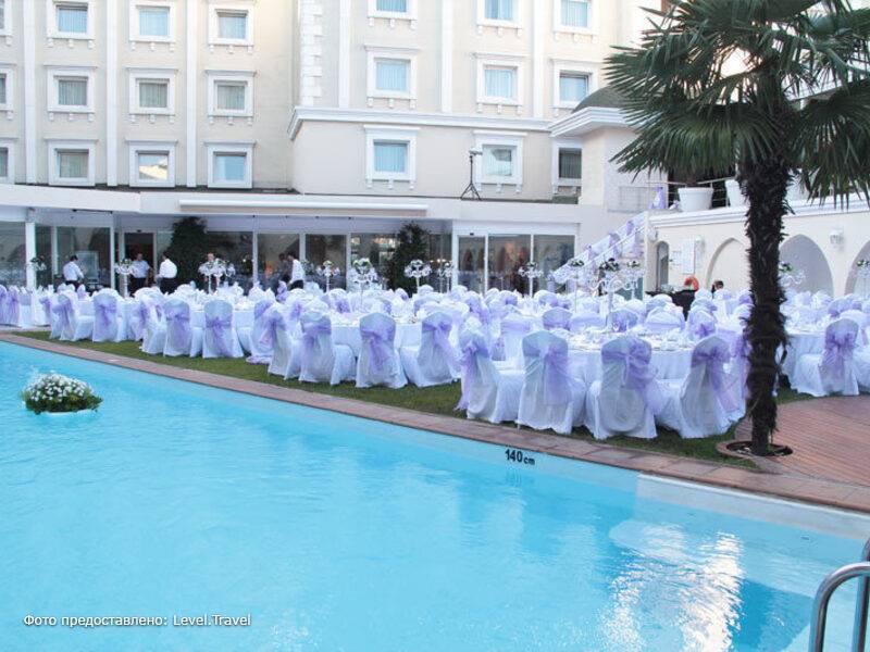 Фотография Holiday Inn City Hotel