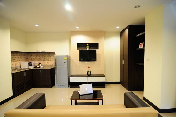 Phavina Servised Residence