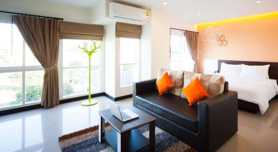 Phavina Servised Residence