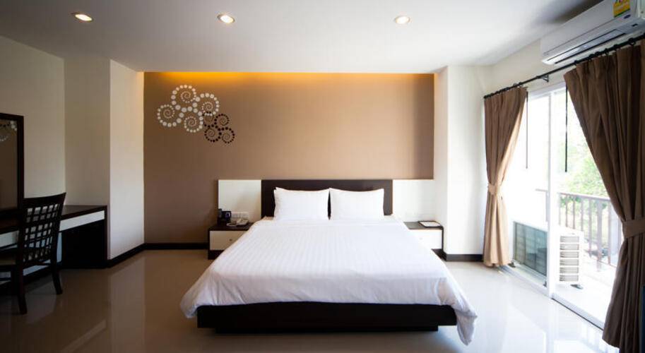 Phavina Servised Residence