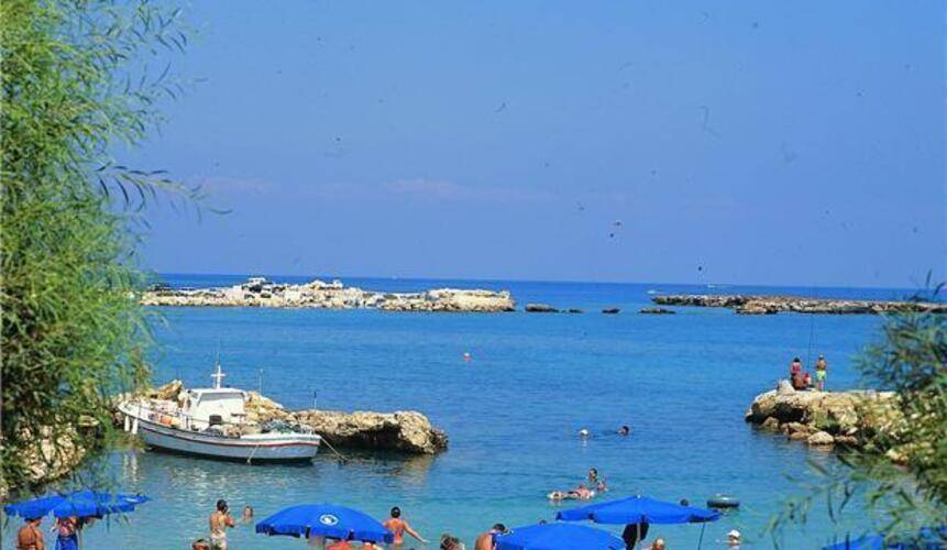 Mimosa Beach
