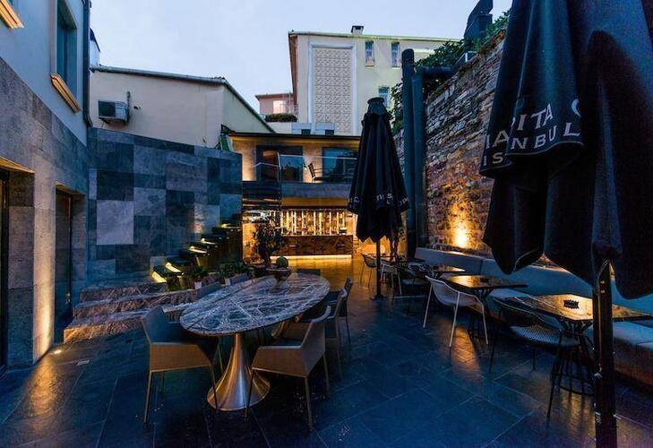 Boutique Saint Sophia Hotel