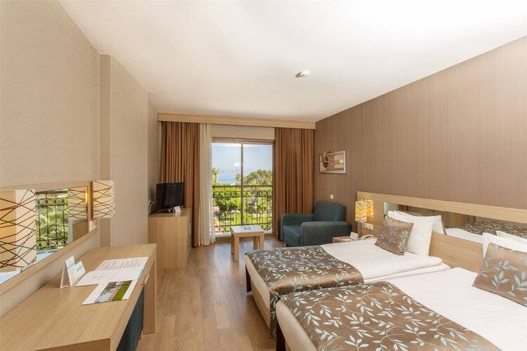 Lucida Beach Hotel (Ex. Novia Lucida Beach)