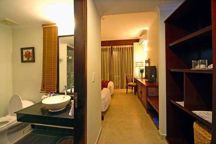 Lotus Muine Beach Resort & Spa