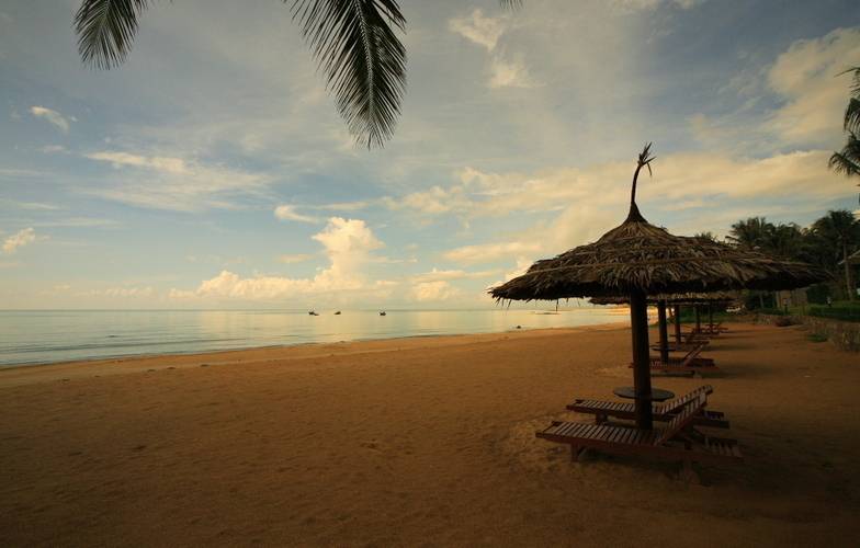 Lotus Muine Beach Resort & Spa