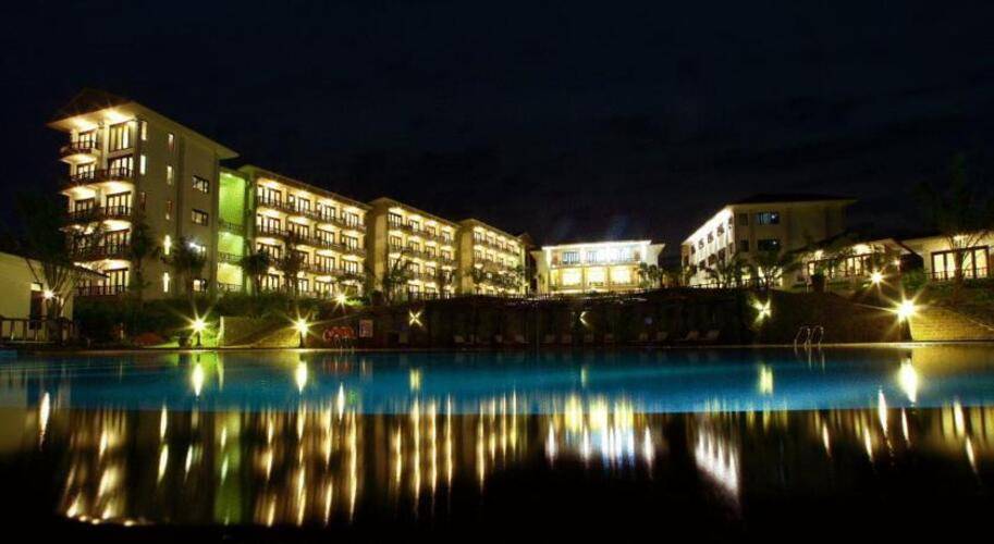 Lotus Muine Beach Resort & Spa