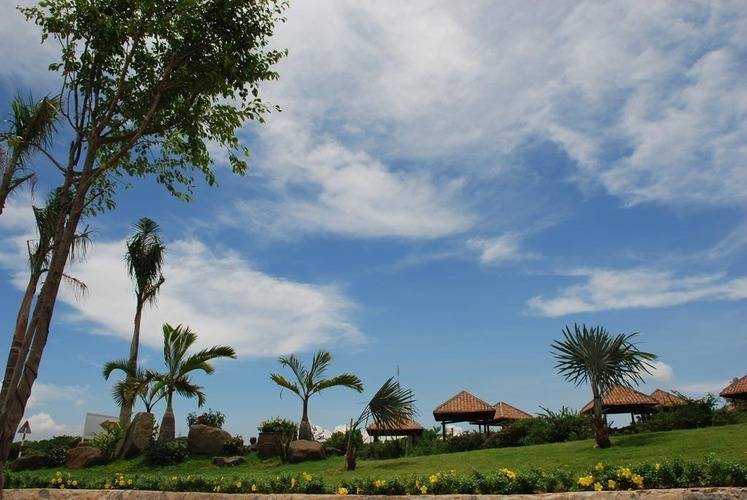 Lotus Muine Beach Resort & Spa
