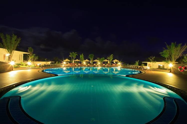 Lotus Muine Beach Resort & Spa