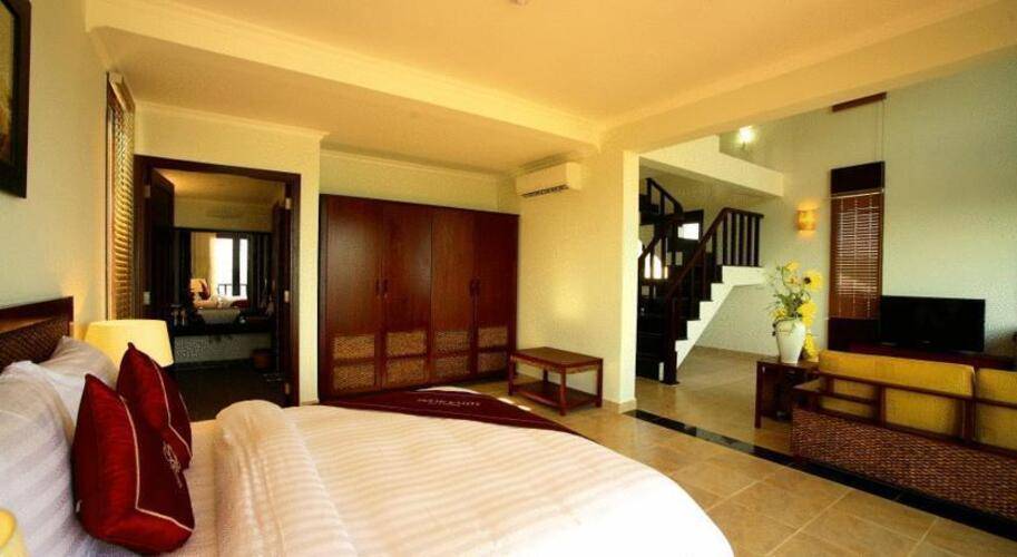 Lotus Muine Beach Resort & Spa