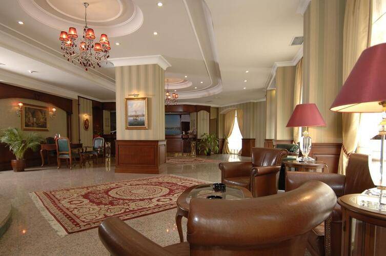 Grand Yavuz Hotel