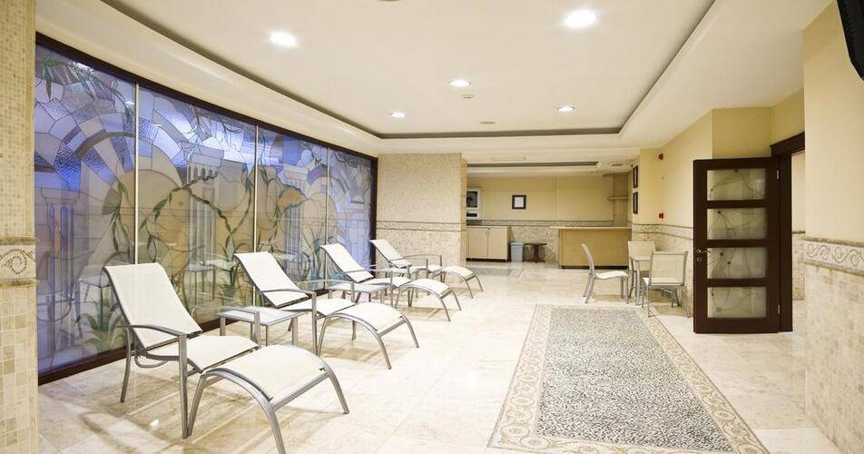 Grand Yavuz Hotel