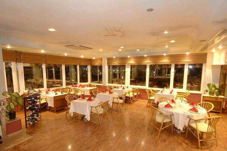 Grand Yavuz Hotel