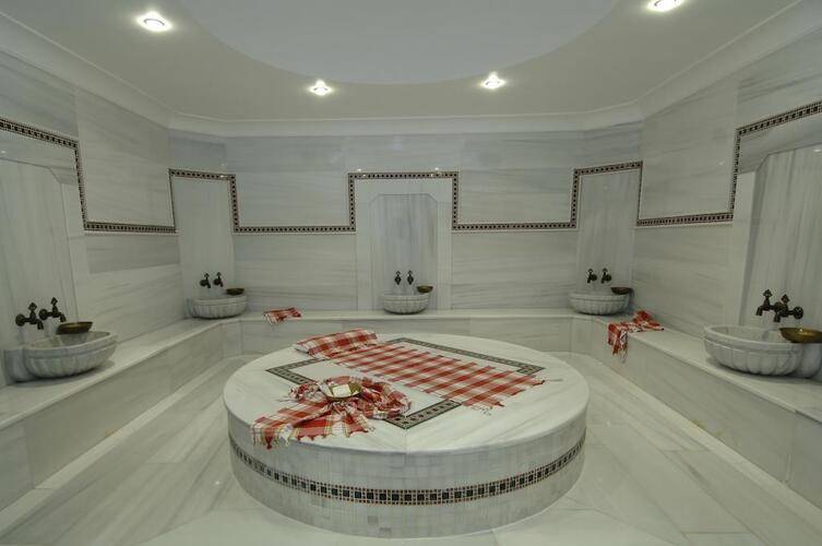 Grand Yavuz Hotel
