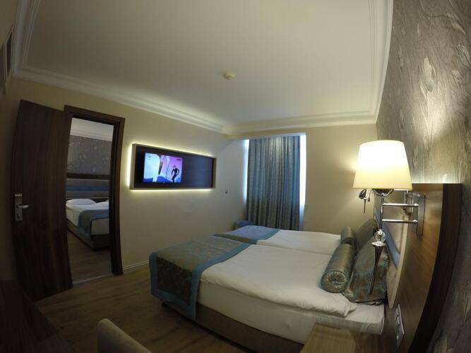 Grand Yavuz Hotel