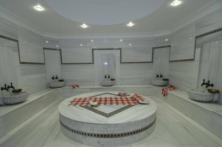 Grand Yavuz Hotel